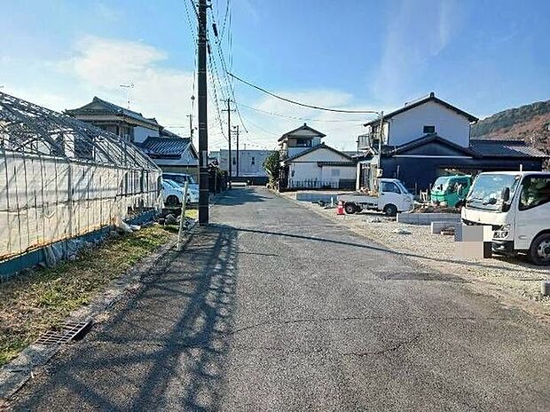 前面道路含む現地写真