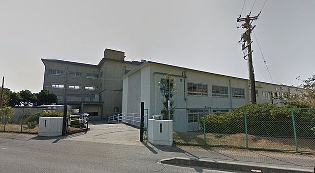 高豊中学校高豊中学校 1900m