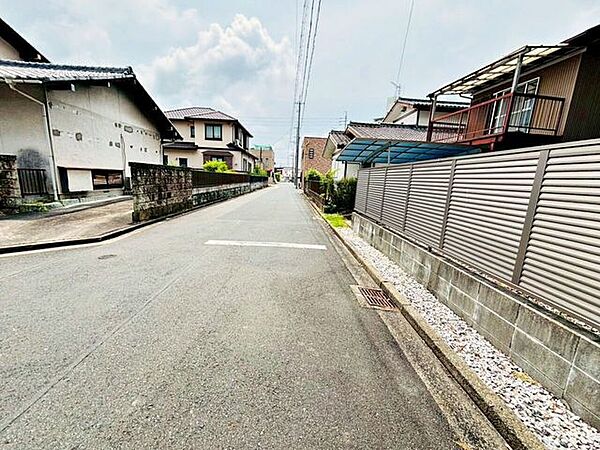 前面道路含む現地写真