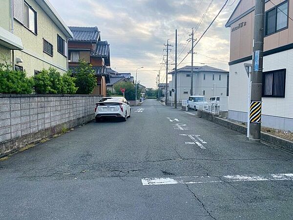 前面道路含む現地写真