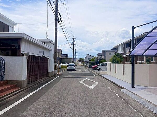 前面道路含む現地写真