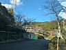 周辺：高山学園 790m