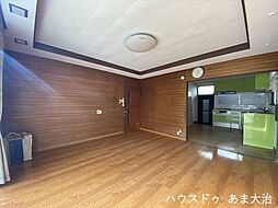 蟹江町西之森9丁目　中古一戸建て 7DKのリビング/ダイニング