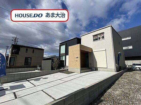 外観：323000398000