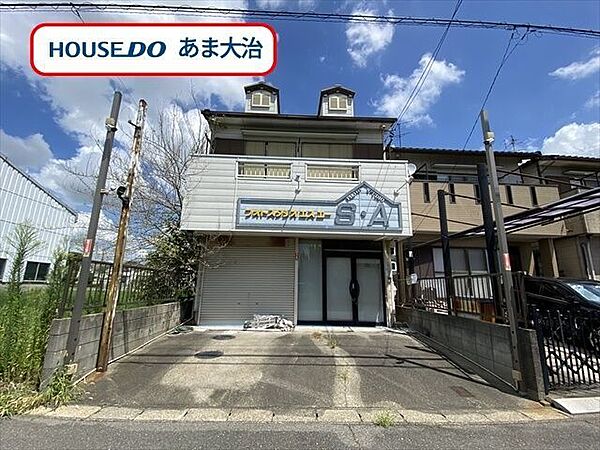 整形地なのでより住み良い邸宅を建築できそうですね♪ハウスメーカーや工務店等のご紹介も可能です、お気軽にお問い合わせください。