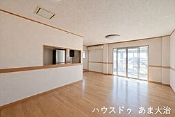 あま市七宝町安松7丁目:リビング