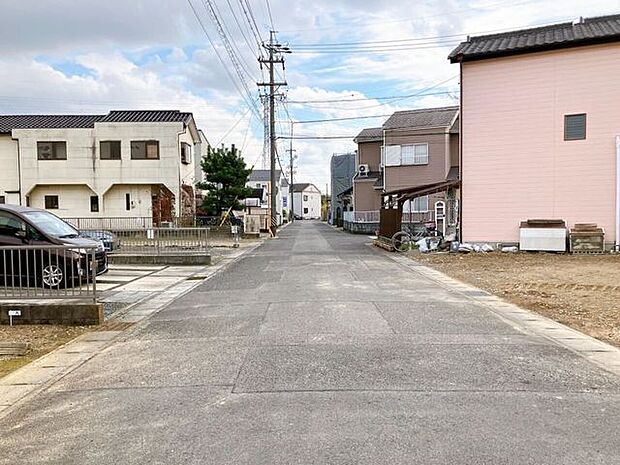 前面道路含む現地写真