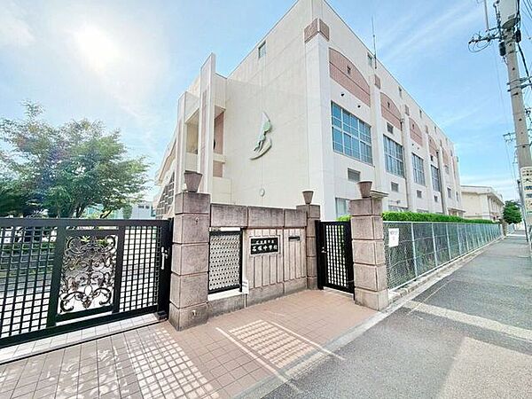 名塚中学校 1160m