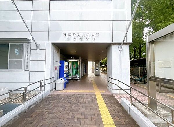 西区役所 1320m