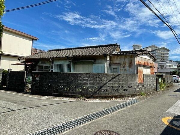 道路も広くゆとりあります＾＾