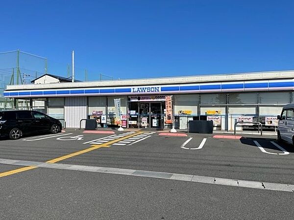 ローソン南国篠原東泉店 2100m