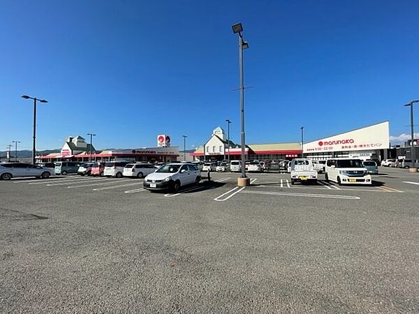 マルナカ南国店 2200m