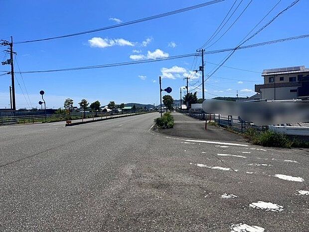 前面道路含む現地写真