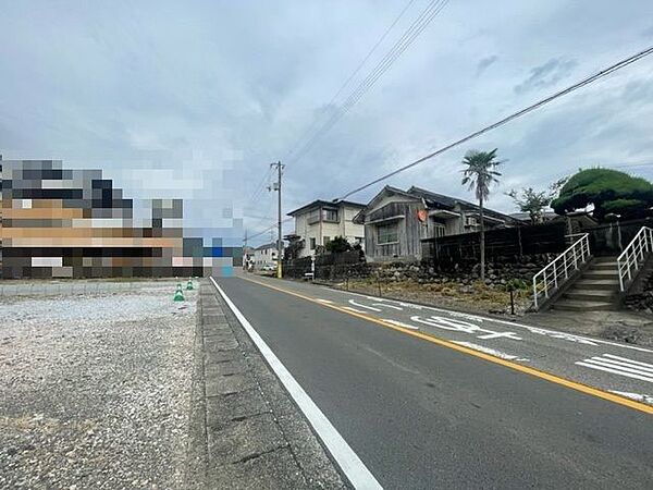 前面道路含む現地写真