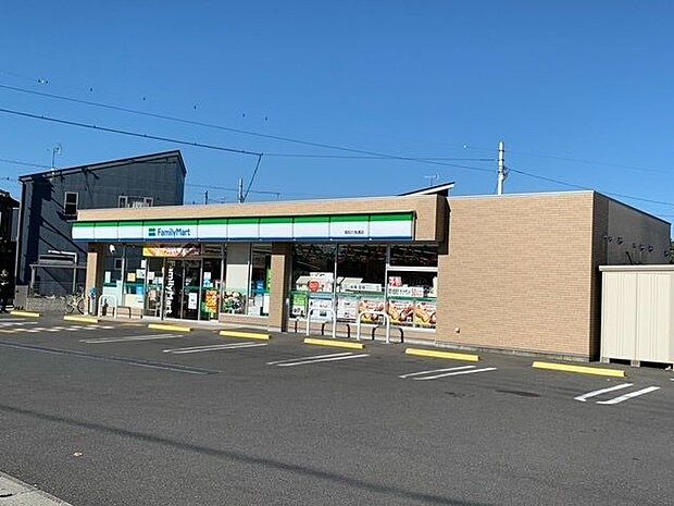 ファミリーマート高知介良通店 4100m