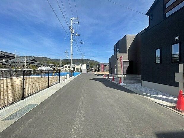 前面道路含む現地写真