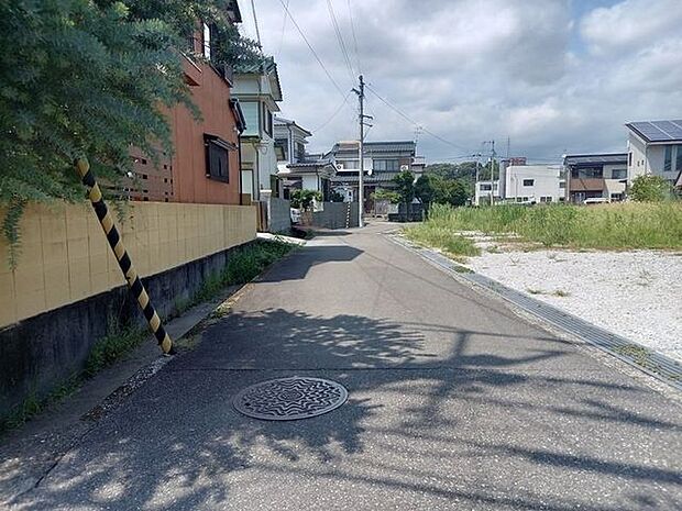 西側道路 南から北