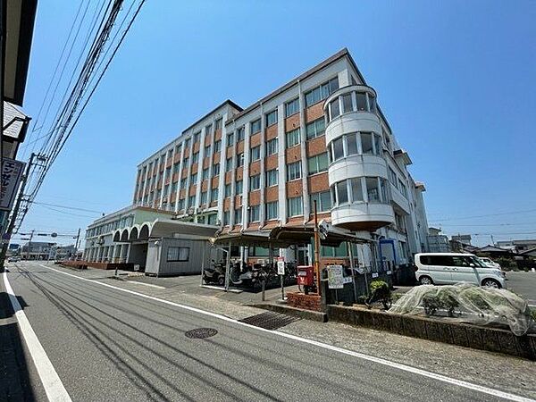 医療法人芳公会　香長中央病院 810m