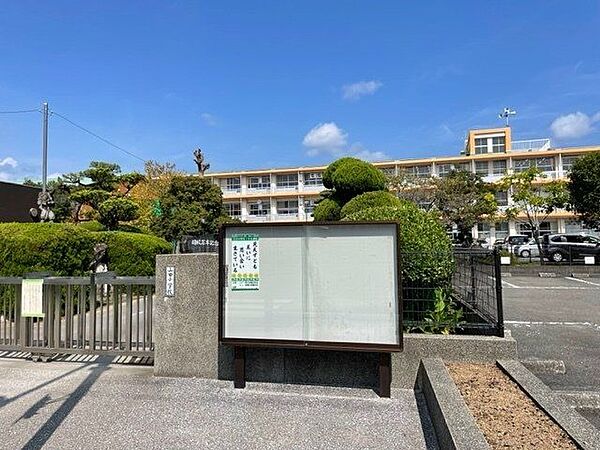 香美市立山田小学校 750m