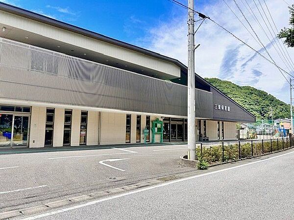 三里保育園 900m