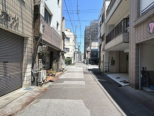 ★はりまや橋小学校★東側道路　南から北方向