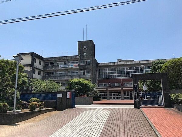 高知市立一宮中学校 1060m