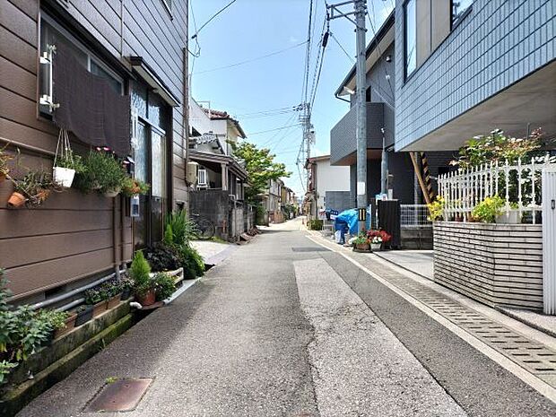 ★旭小学校★南側道路 東から西方向