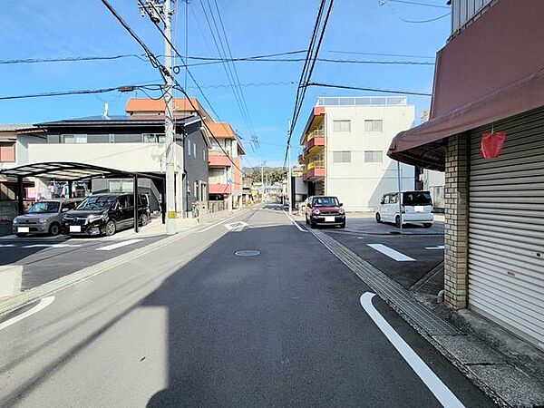 前面道路含む現地写真