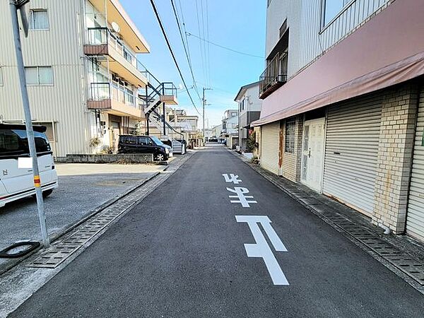 前面道路含む現地写真