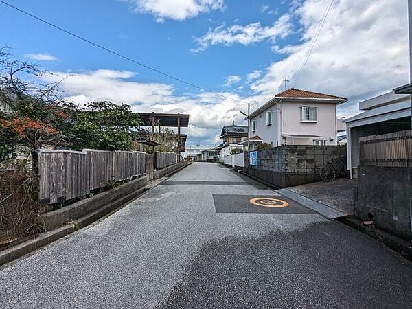 前面道路含む現地写真