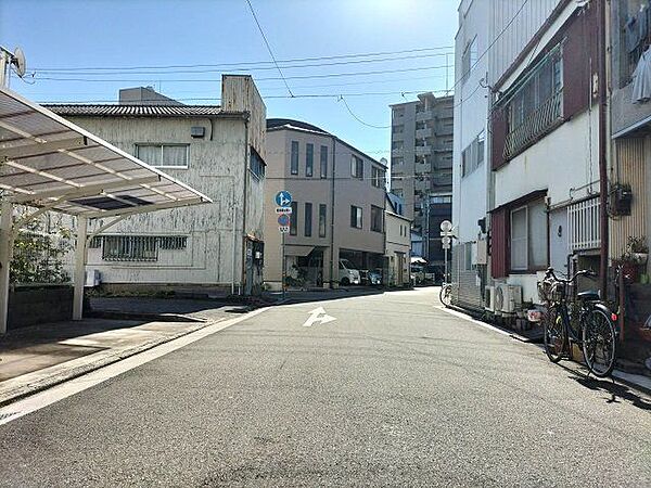 前面道路含む現地写真