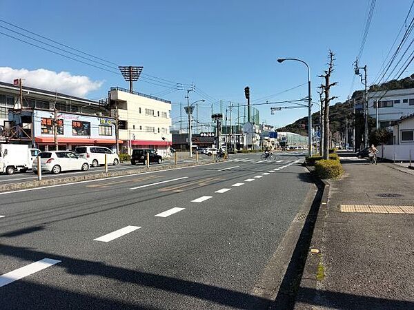前面道路含む現地写真