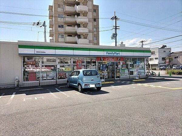 ファミリーマート 高知日の出町店 500m