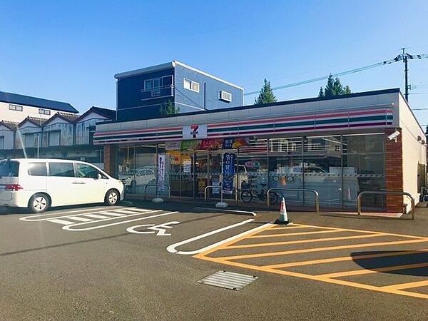 セブン-イレブン 高知和泉町店 650m