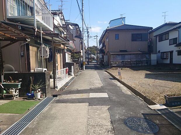 前面道路含む現地写真