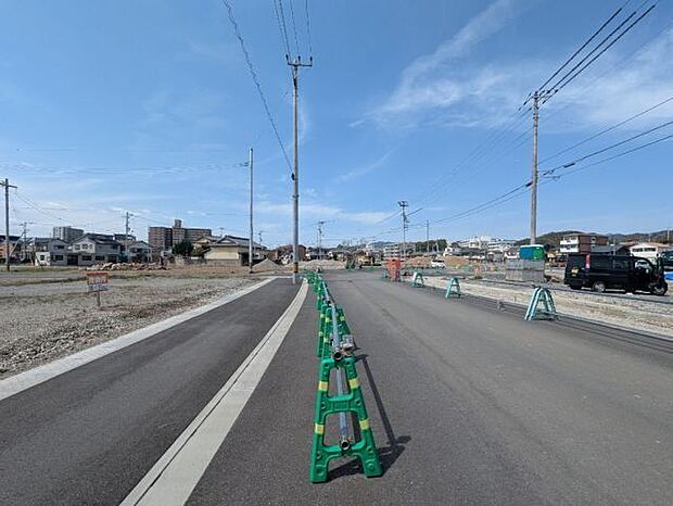 前面道路含む現地写真