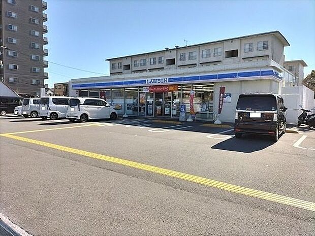 ローソン 高知旭町店 450m