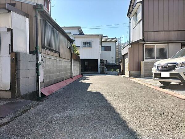 ★神田小学校★東側道路 北から南方向