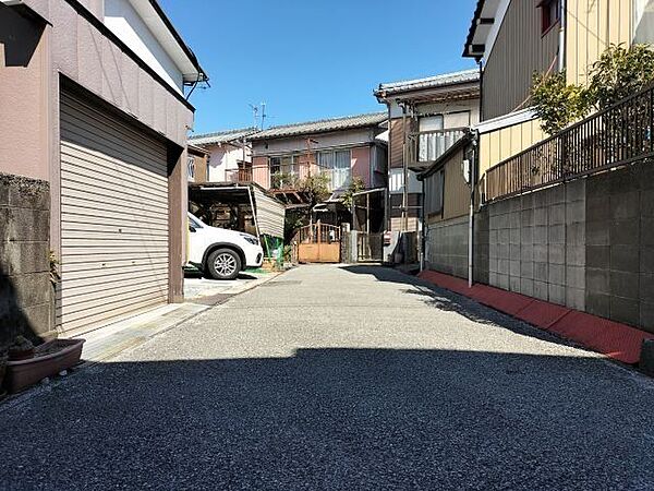 ★神田小学校★東側道路 南から北方向