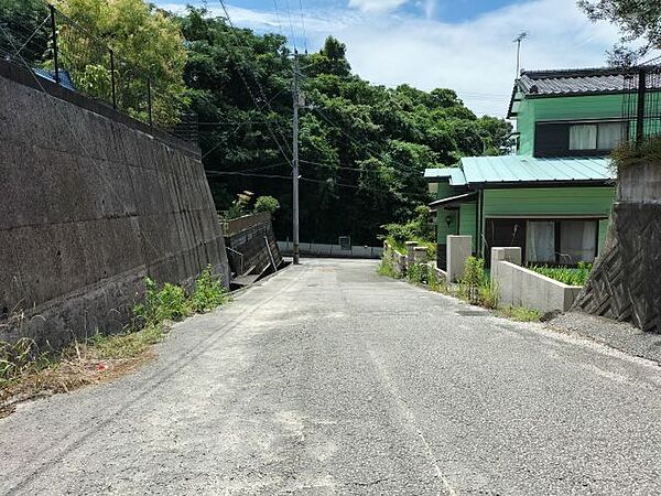東側道路 北から南方向