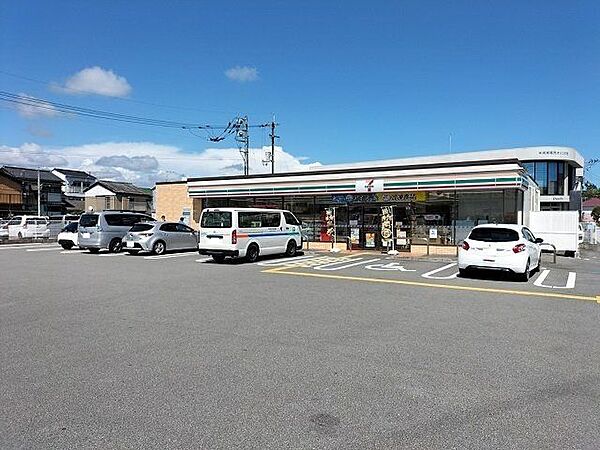 セブン-イレブン 高知丸池町店 400m