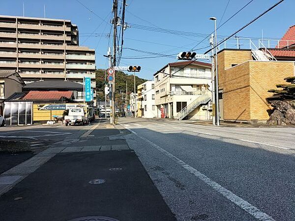 東側道路 南から北方向