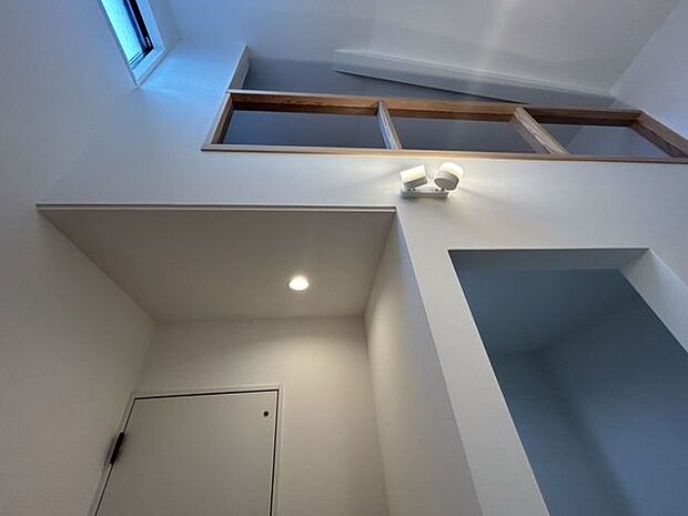 小屋裏収納