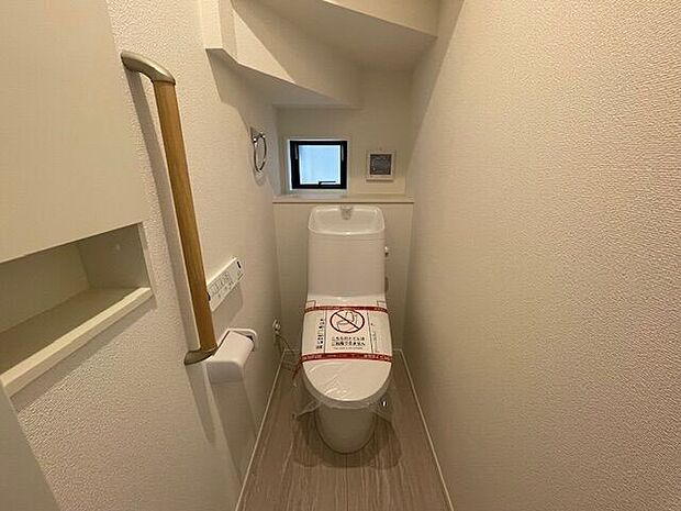 1階のトイレです