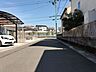 外観：南側道路 西から東方向