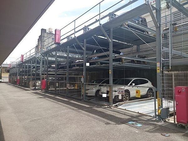 駐車場を拡大表示