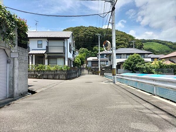 ★初月小学校★東側道路 南から北方向
