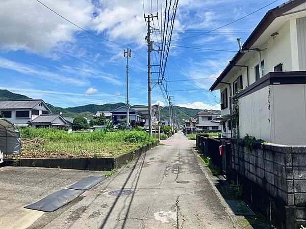 ★宇佐小学校★東側道路　南から北方向