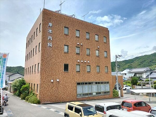 岸本内科 1100m