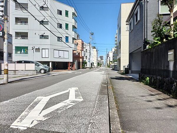 ★江ノ口小学校★北側道路 西から東方向
